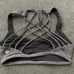 lululemon Free To Be Wild sports bra size 4
